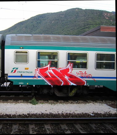 Graffiti Train in Italy - Photo by VMcrew - VM