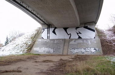 Graffiti Wall - Photo by VMcrew