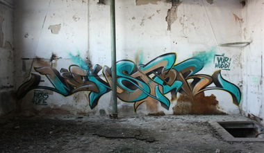 Graffiti Wall in Magdeburg - Photo by VMcrew - VM, monster (2010)