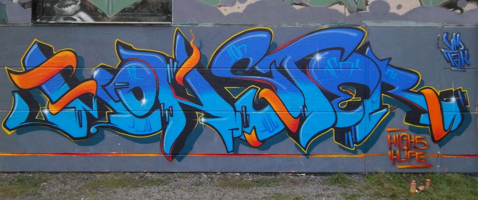 Graffiti Wall in Osnabrück - Photo by VMcrew - VM, monster (2011)