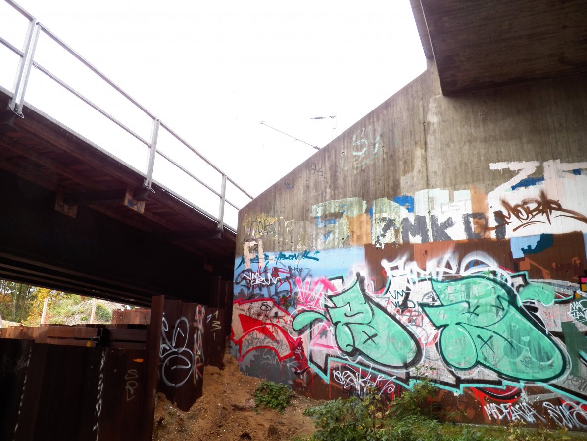 Graffiti Artwork - Photo by VMcrew