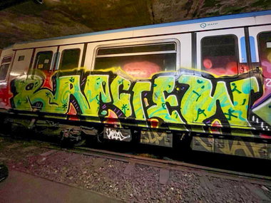 Graffiti Train in Paris - Photo by VOID777 - RAP, RAPCREW