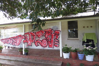 Graffiti Bombing in Australia - Photo by VOID777 - YERS, INDUCT (2026)