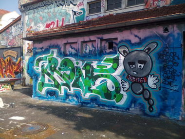 Graffiti Wall in Bielefeld - Photo by Vamoso