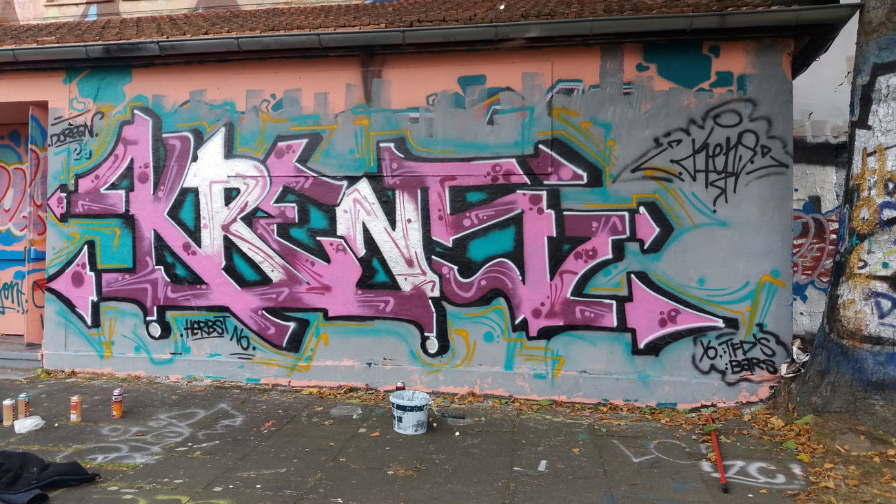 Graffiti Wall - Photo by Vamoso