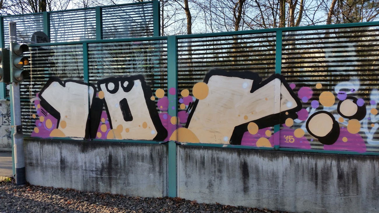 Graffiti Wall - Photo by Varea