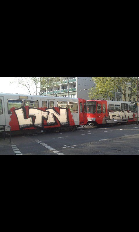 Graffiti Train - Photo by Varea - Ltn, sct, kvb