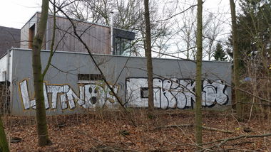 Graffiti Wall - Photo by Varea - bocklemündneubaubauhaus829