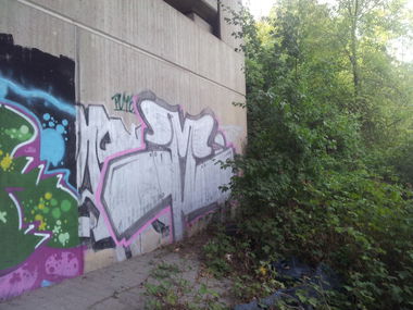 Graffiti Bombing - Photo by Varea