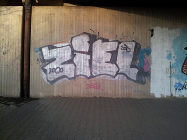 Graffiti Wall - Photo by Varea (2006)