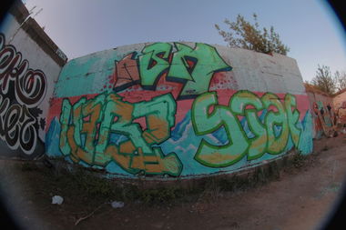 Graffiti Wall in Зачекайте Будь-Ласка... - Photo by Varf (2015)
