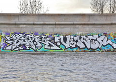 Graffiti Wall in Saint Petersburg - Photo by Veekeveryweek - Sedr, Viker