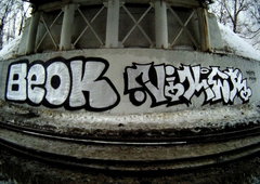 Graffiti Bombing in Moscow - Photo by Veekeveryweek - Viker, Beok