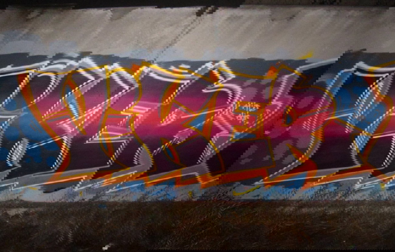 Graffiti Wall in Saint Petersburg - Photo by Veekeveryweek - Viker (2013)