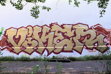 Graffiti Wall in Saint Petersburg - Photo by Veekeveryweek - Viker (2014)