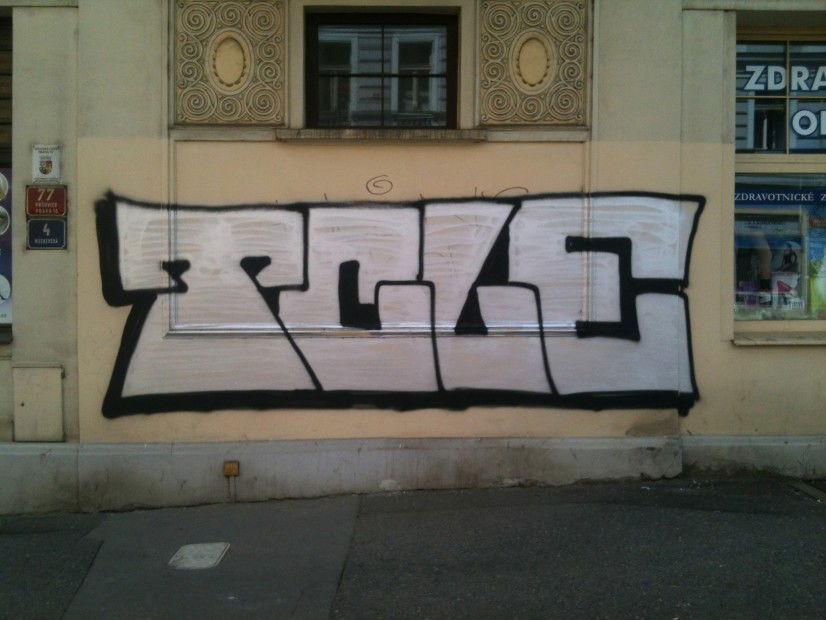 Graffiti Bombing in Prague - Photo by Verdants - Tcs, Cle, Helen (2013)
