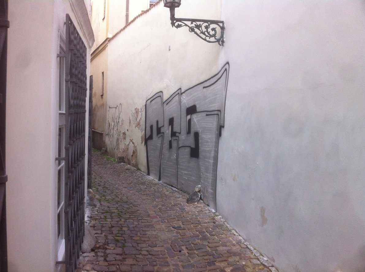 Graffiti Wall in Prague - Photo by Verdants - Tcs, Helen (2013)