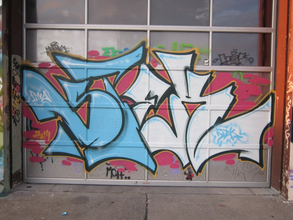 Graffiti Wall - Photo by Verstecker