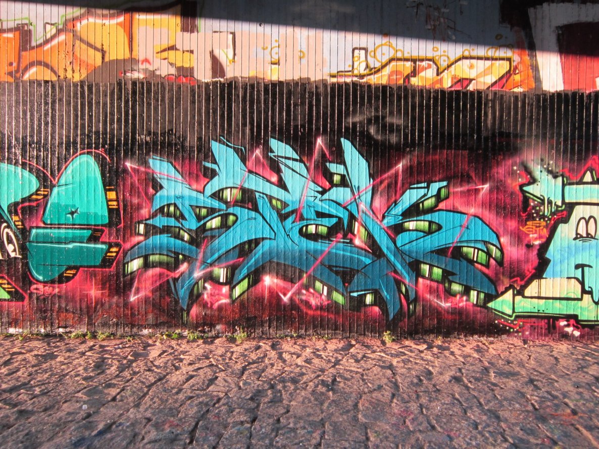 Graffiti Wall - Photo by Verstecker - Stek