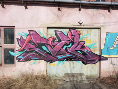 Graffiti Wall - Photo by Verstecker - Stek