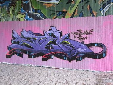 Graffiti Wall - Photo by Verstecker - Stek
