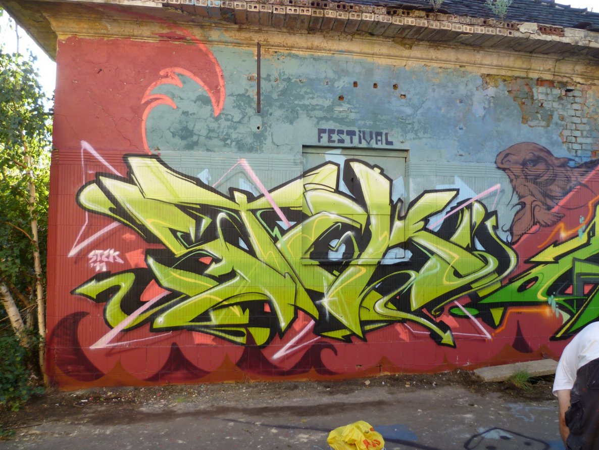 Graffiti Wall - Photo by Verstecker - Stek