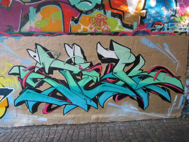 Graffiti Wall - Photo by Verstecker - Stek