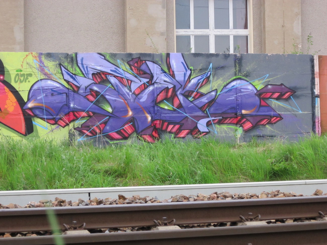 Graffiti Wall - Photo by Verstecker - stek