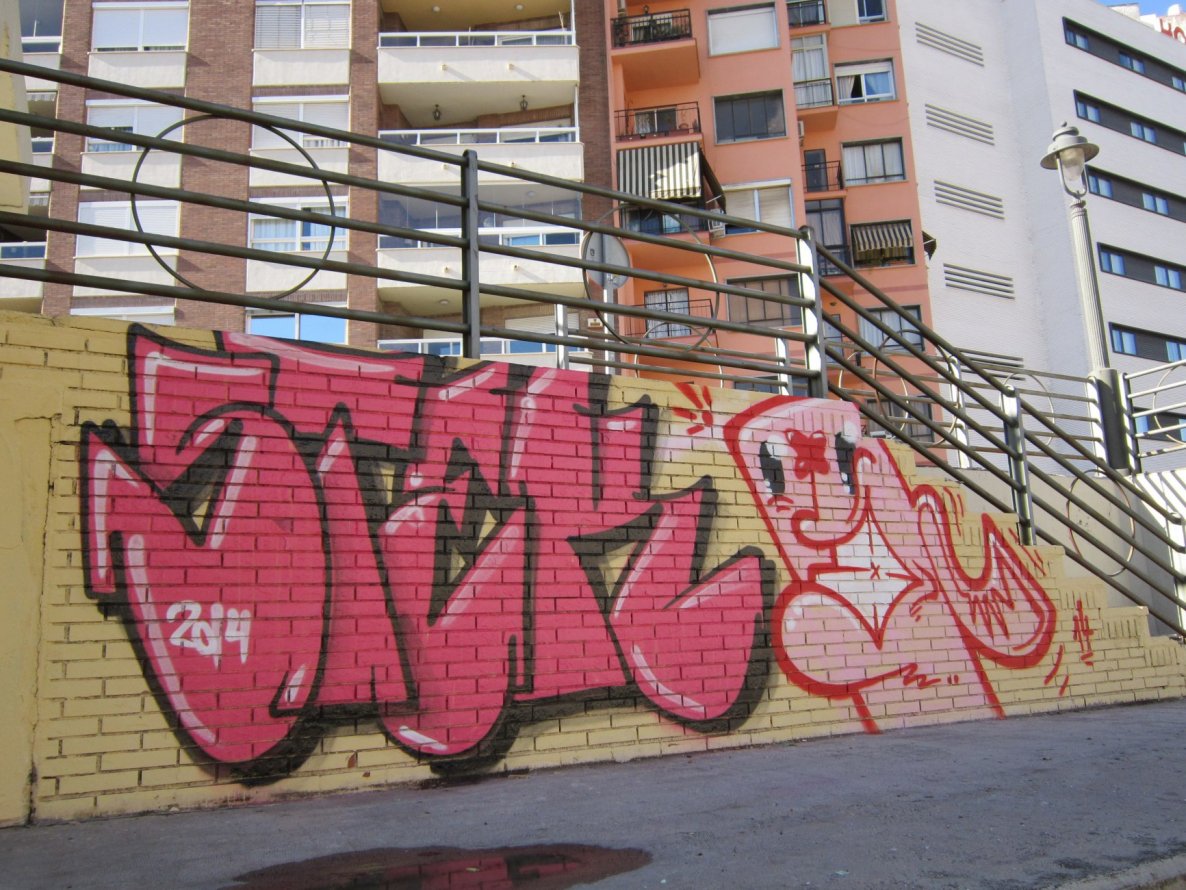 Graffiti Wall - Photo by Verstecker