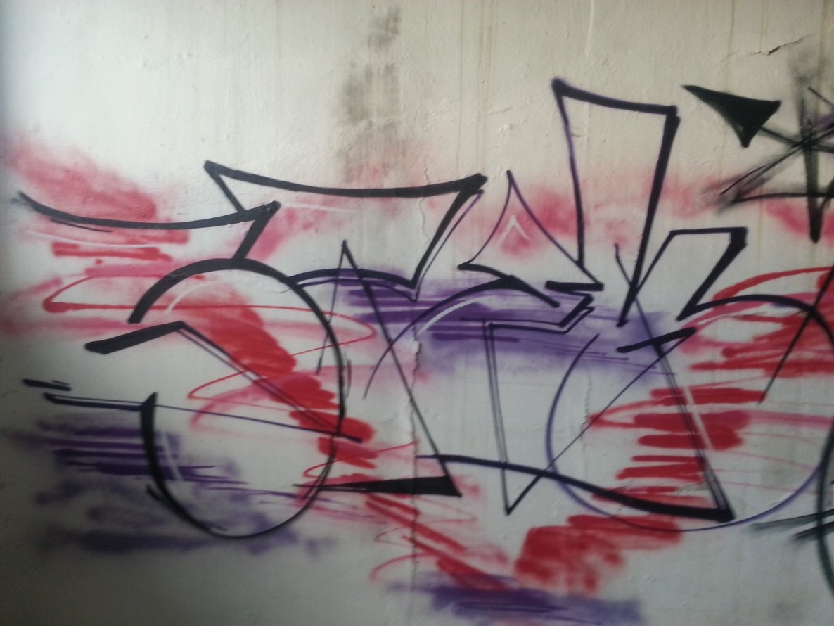 Graffiti Wall - Photo by Verstecker - Stek