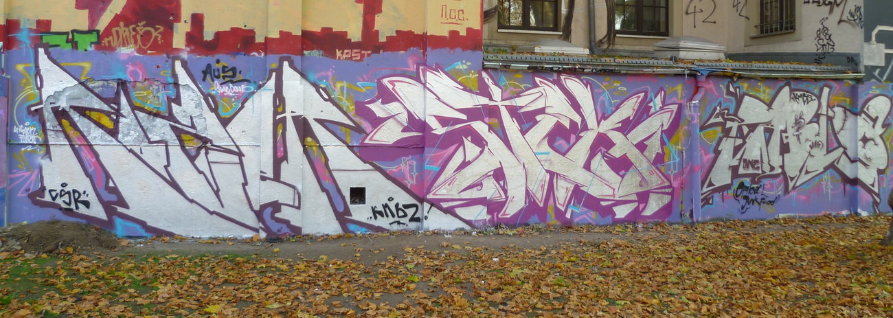Graffiti Wall - Photo by Verstecker - Rozer, Stek, Pablo
