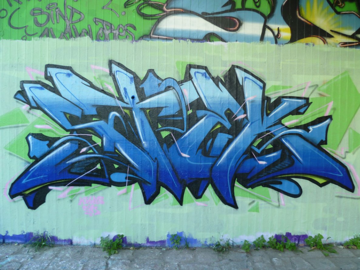 Graffiti Wall - Photo by Verstecker - Stek