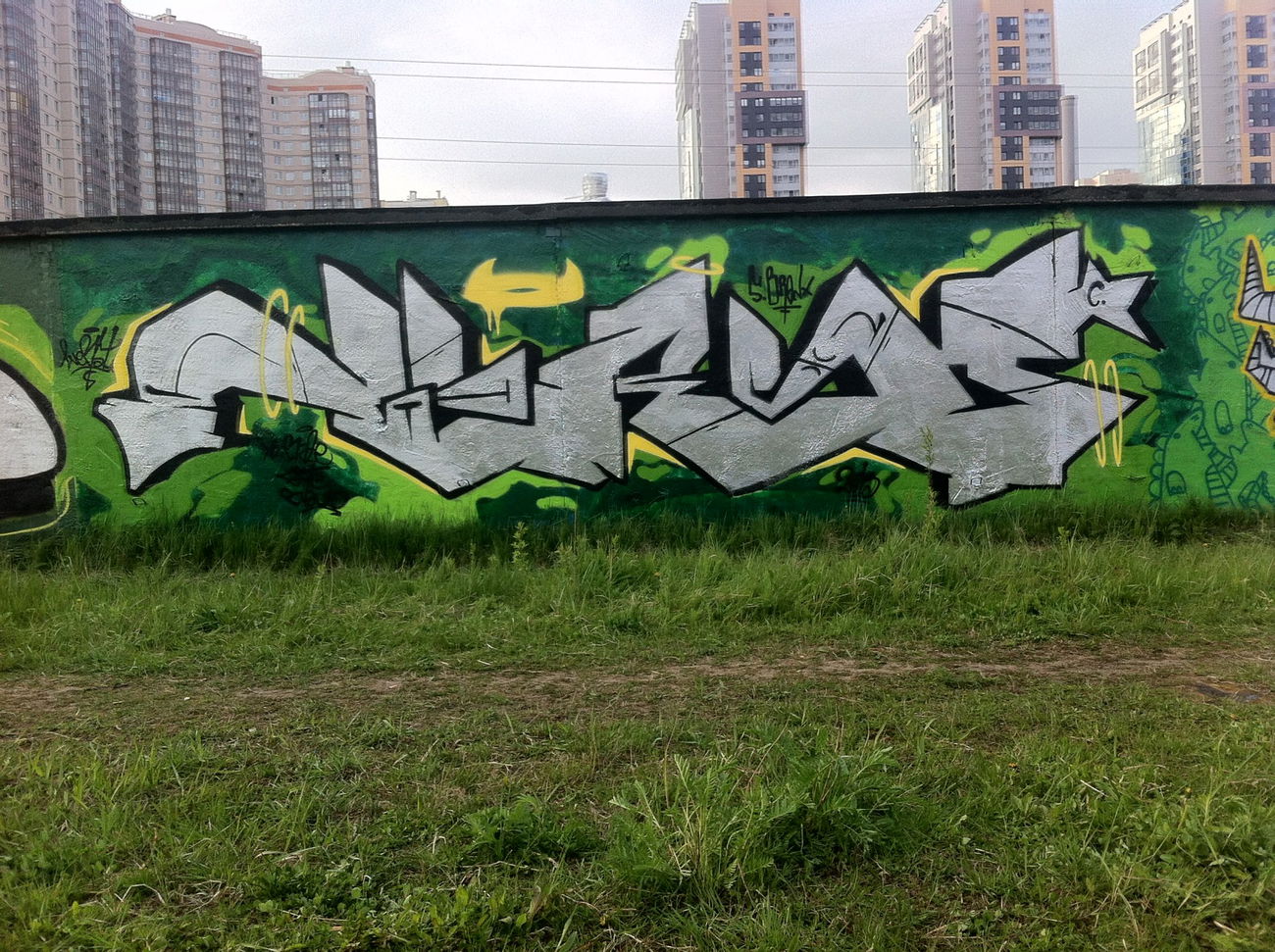 Graffiti Wall in Санкт-Петербург - Photo by Vestowerst (2015)