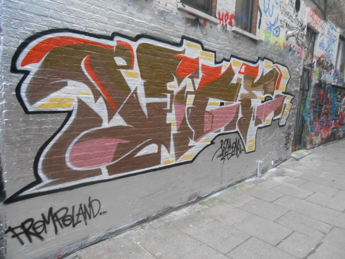 Graffiti Wall - Photo by ViceSKBK - Vice, SK (2014)