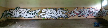 Graffiti Wall - Photo by VielOne - viel, chrom, sime (2014)