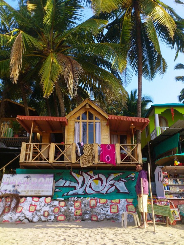 Graffiti Artwork in India - Photo by VielOne - viel, graffiti, goa (2015)