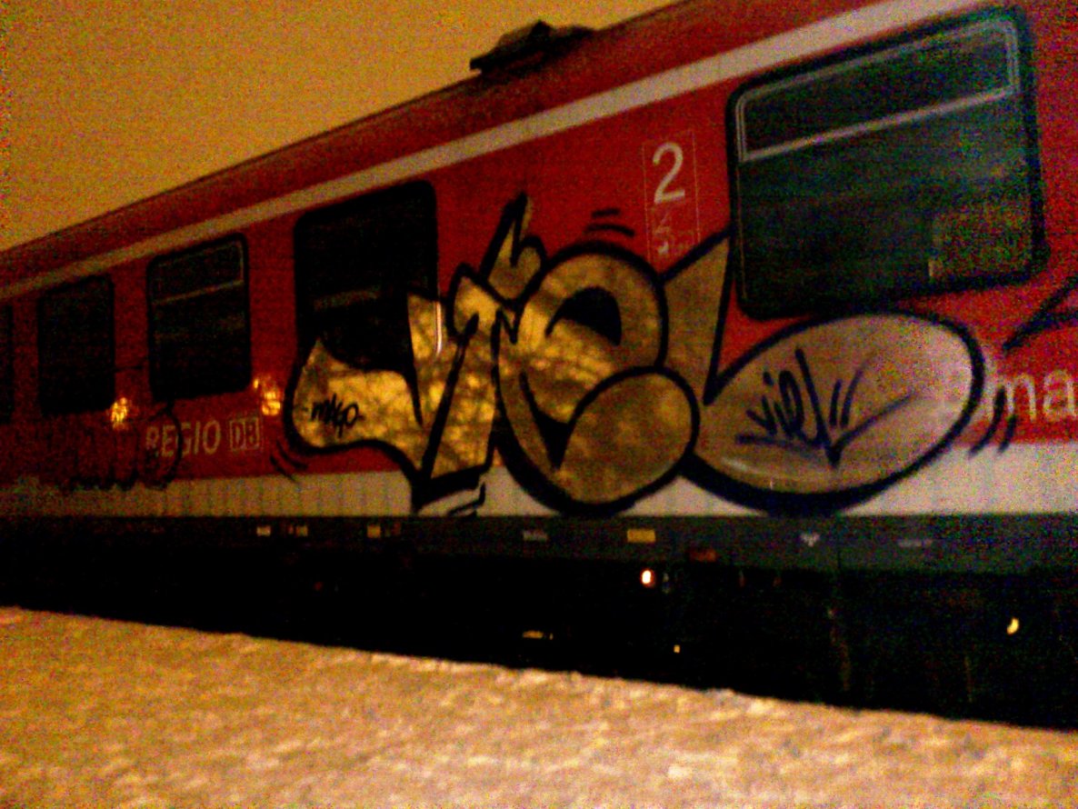 Graffiti Train - Photo by VielOne - DB, regio, graffiti (2015)