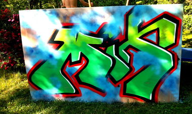 Graffiti Artwork - Photo by Vienna - Vienna, Mit, Ramo (2013)