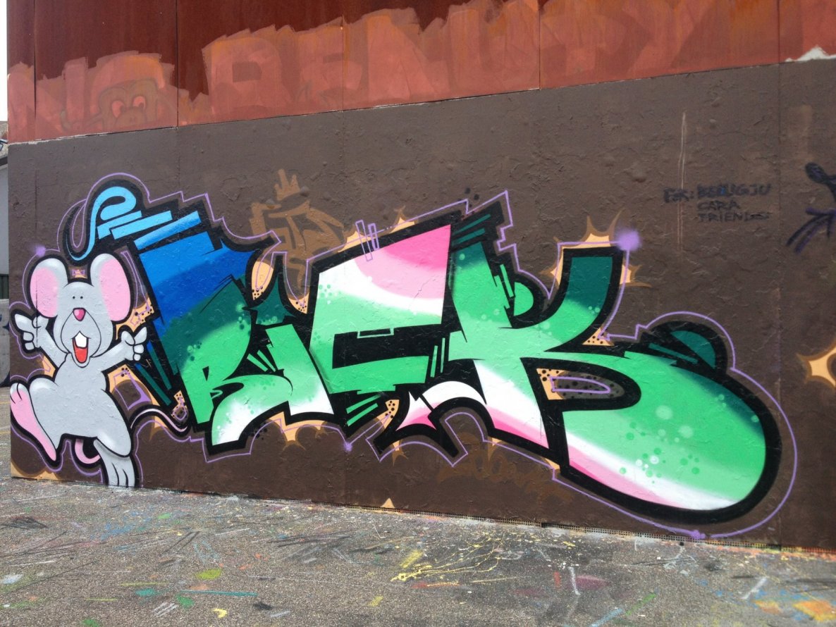 Graffiti Wall in Solothurn - Photo by Vinc13 - Rick, GTS, Solothurn