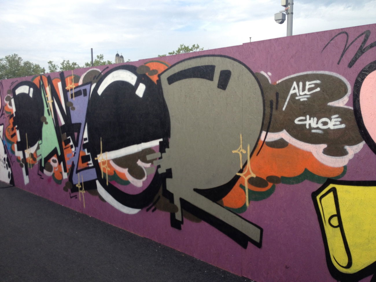 Graffiti Wall - Photo by Vinc13 - Panzer, MD, Zürich (2015)