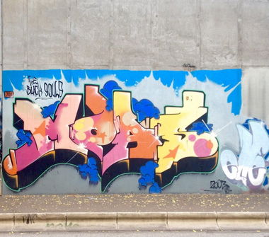 Graffiti Wall in Basel - Photo by Vinc13 - MOAS, Smash137
