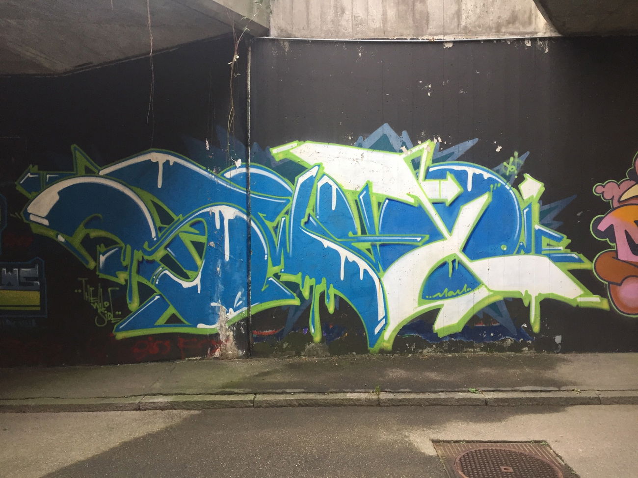 Graffiti Wall - Photo by Vinc13 - Swet, TWS, Zürich (2005)