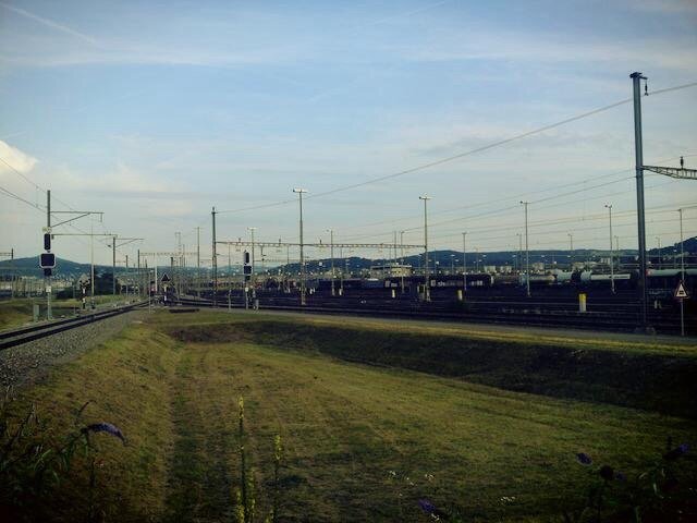 Graffiti Artwork - Photo by Vinc13 - Atmosphere, Yard, Chillin