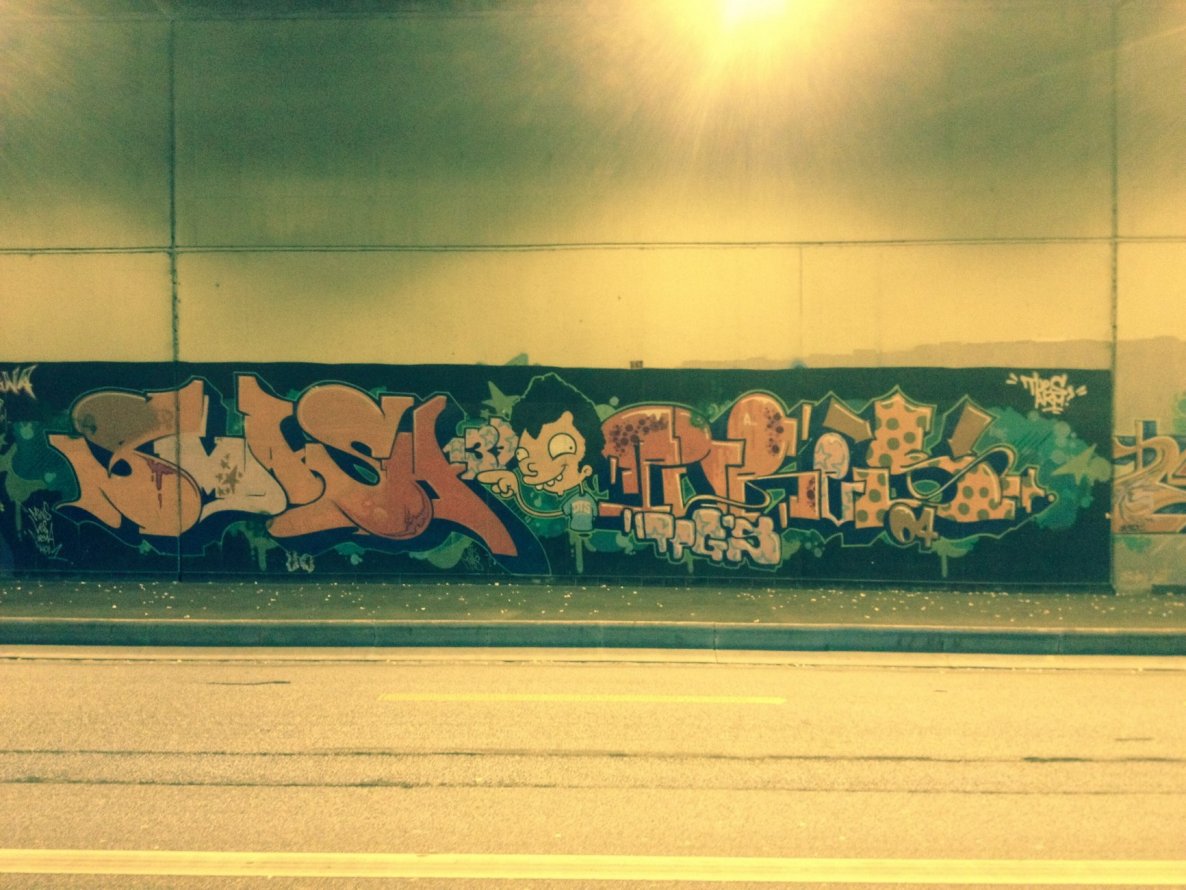 Graffiti Wall in Basel - Photo by Vinc13 - Smash137, Pures, TPGS