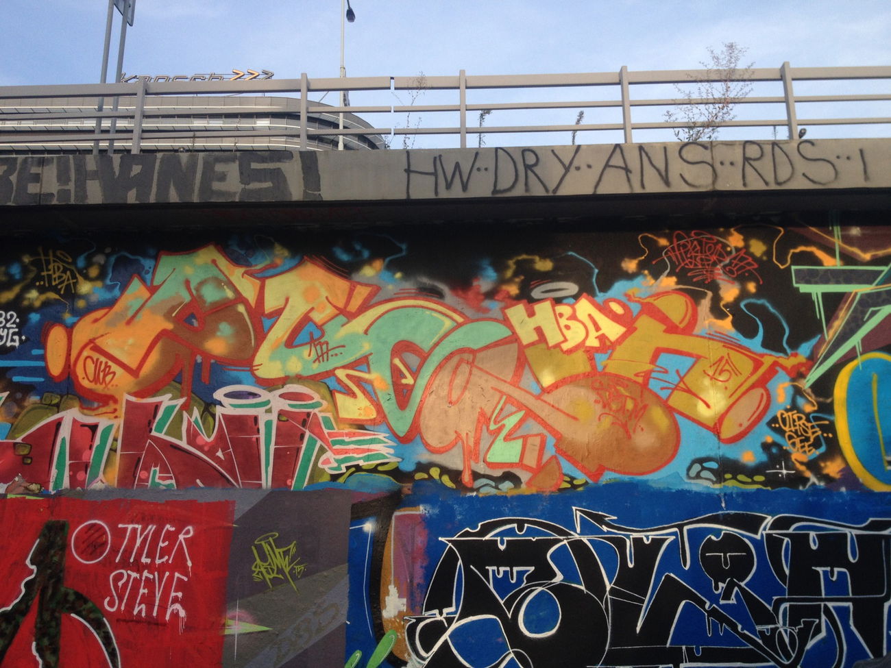 Graffiti Wall - Photo by Vinc13 - Post, HBA, CWB (2015)