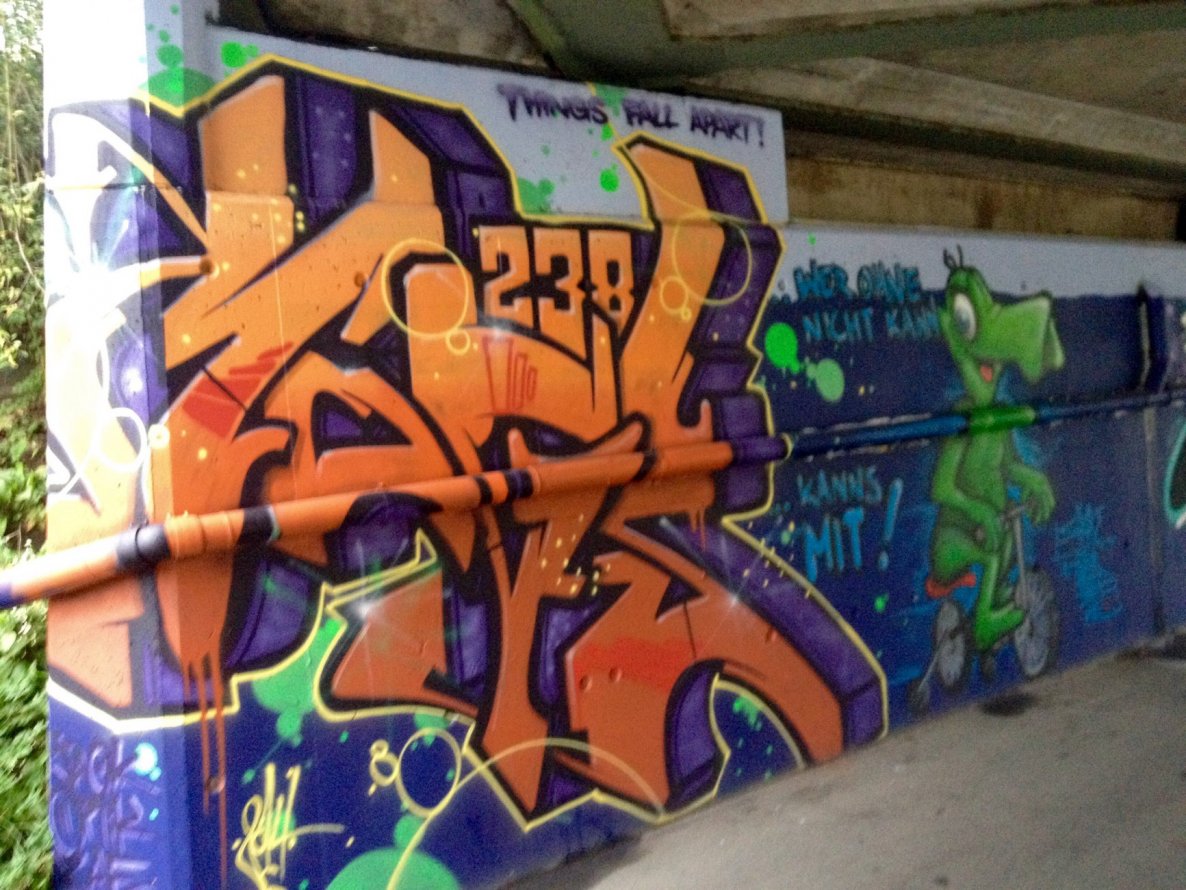 Graffiti Wall in Bern - Photo by Vinc13 - Mogs (2014)