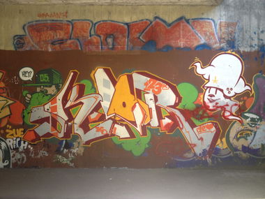 Graffiti Wall - Photo by Vinc13 - Klor, 123Klan, KD (2005)