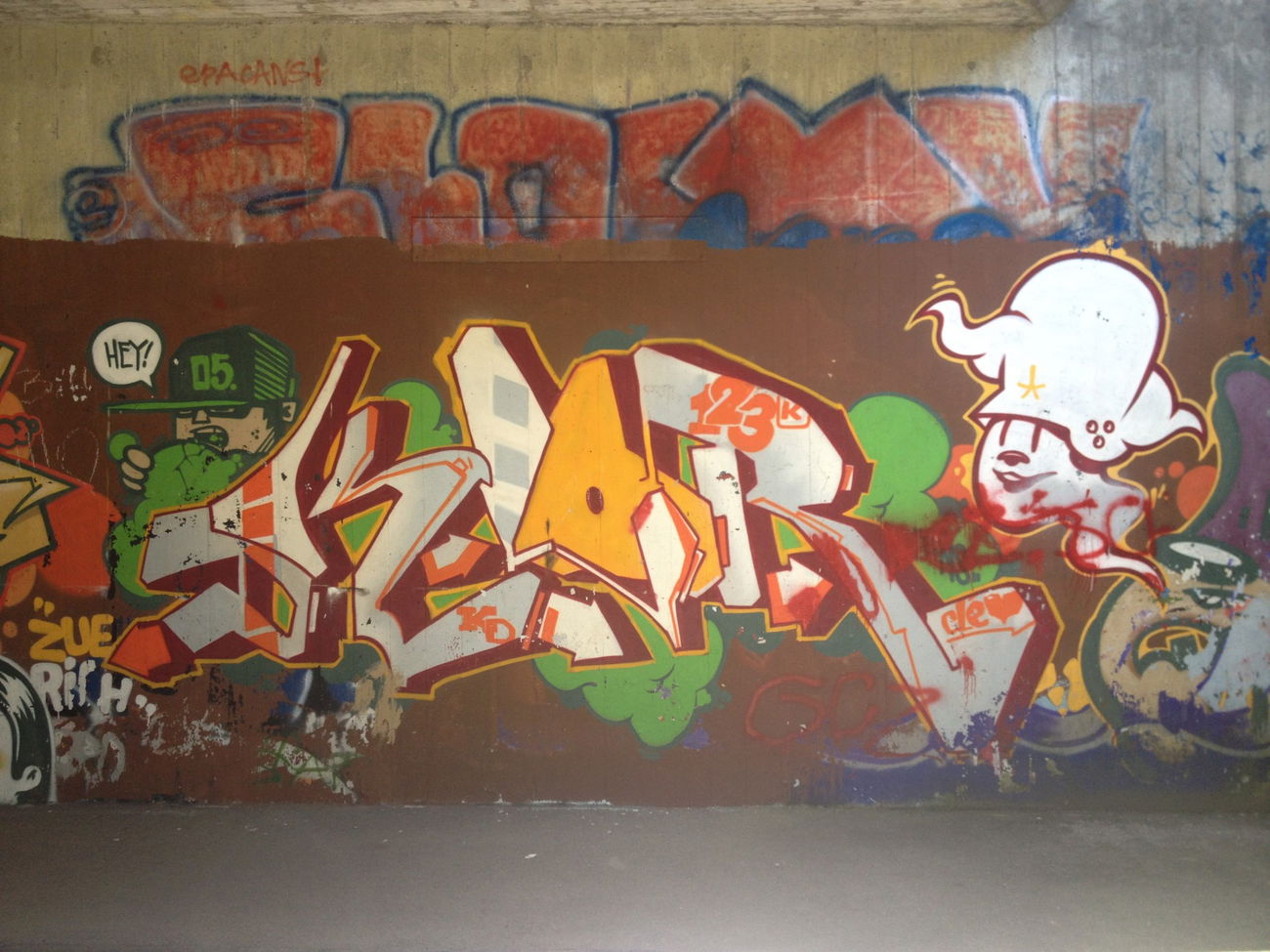 Graffiti Wall - Photo by Vinc13 - Klor, 123Klan, KD (2005)