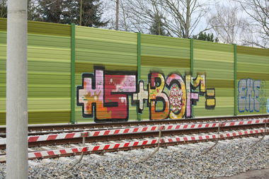 Graffiti Bombing - Photo by VincentVega - hs, bof, exe (2013)