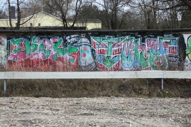 Graffiti Wall in Leipzig - Photo by VincentVega - dior, tony, rac (2010)